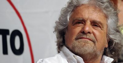 L'Ordine: Grillo offende i precari e incita alla violenza contro i giornalisti