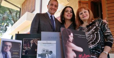 Il regista Giuseppe Tornatore dona all'Ordine alcuni libri della sua biblioteca